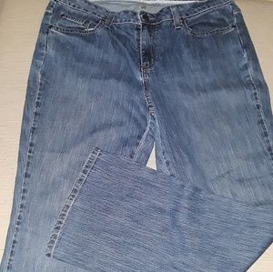 SOLD.            Petite Jeans